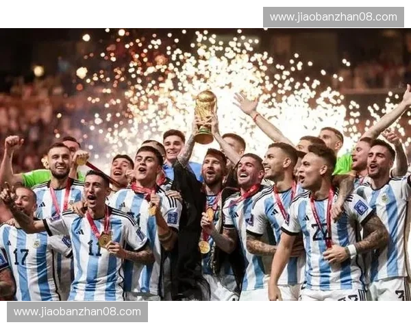 世界杯巨星风采全景展现 盘点赛场传奇与未来之星